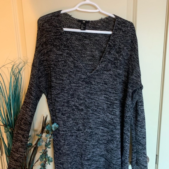 H and M Oversized chunky sweater - Picture 3 of 3